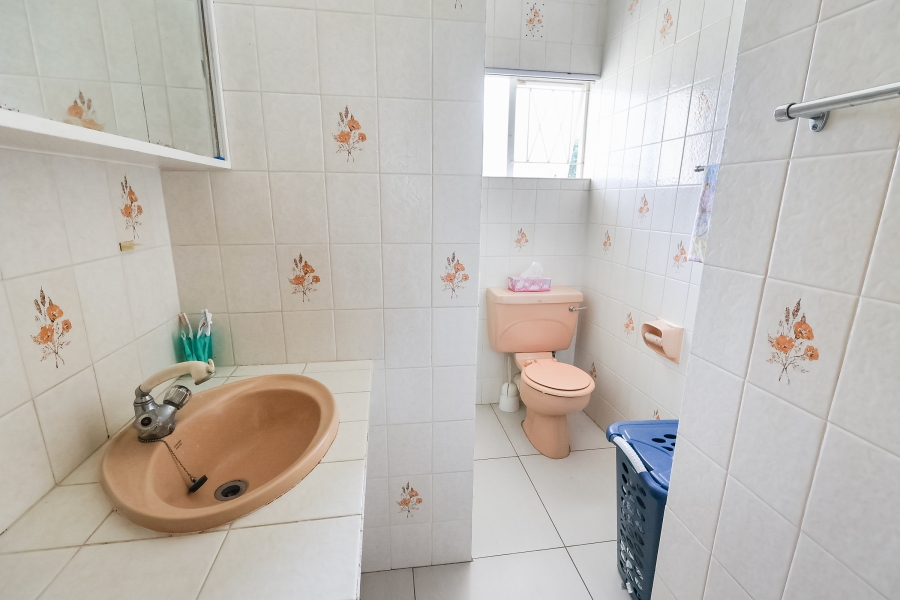 To Let 3 Bedroom Property for Rent in Amalinda Eastern Cape